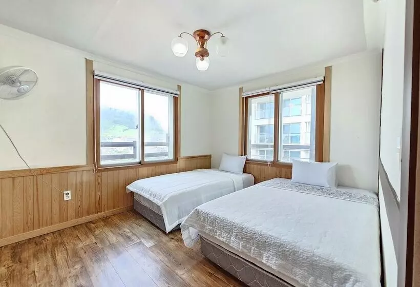 ホテル Seongsan Sunrise Pension