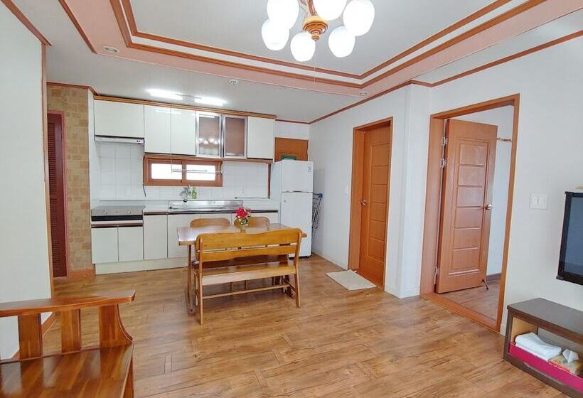 ホテル Seongsan Sunrise Pension