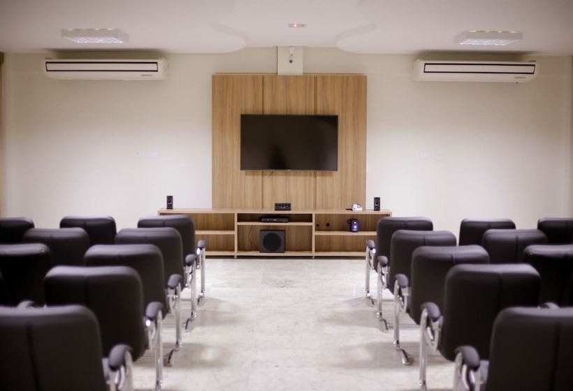 Lacqua Diroma Hotel E Parque Abd Turismo