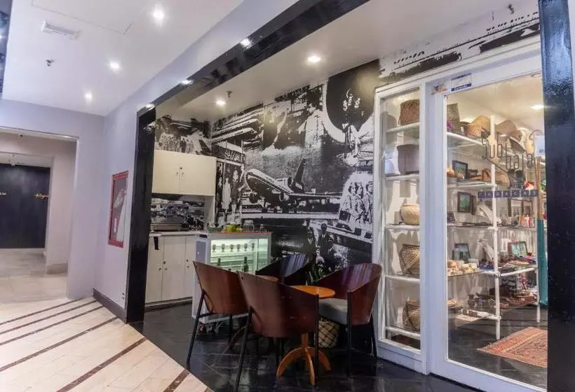 هتل Altamira Suites