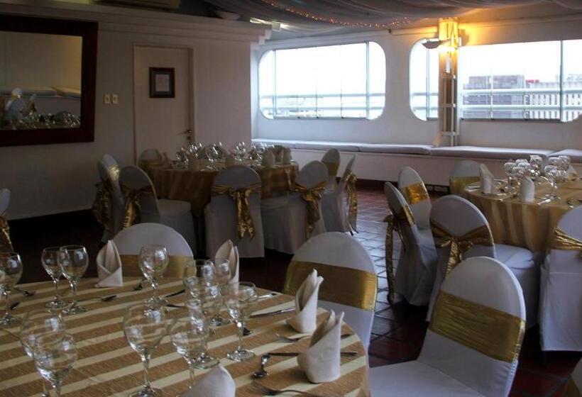 هتل Altamira Suites