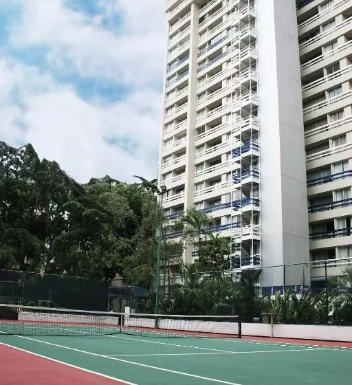 هتل Altamira Suites