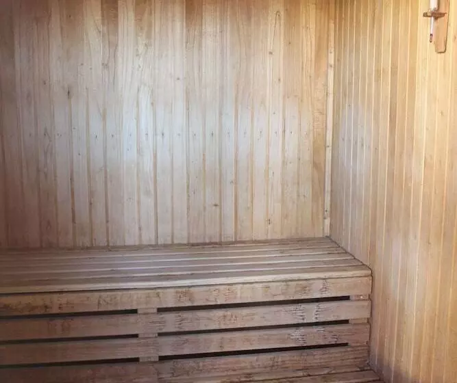 Отель Amerian Catamarca Park