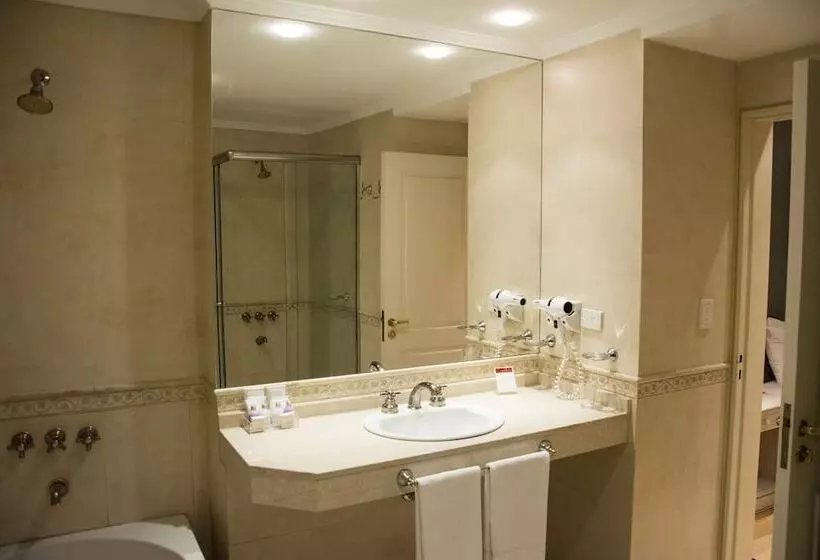 Отель Amerian Catamarca Park