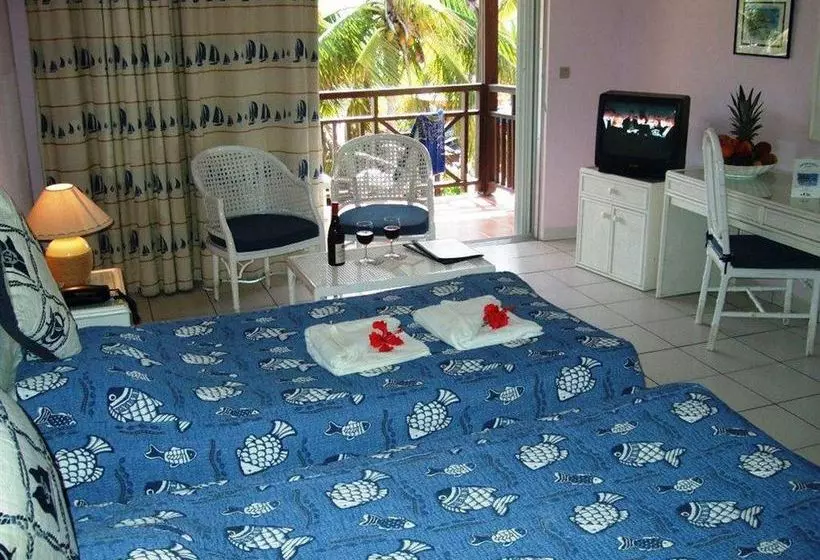 Hotel Captain Oliver's Resort & Marina