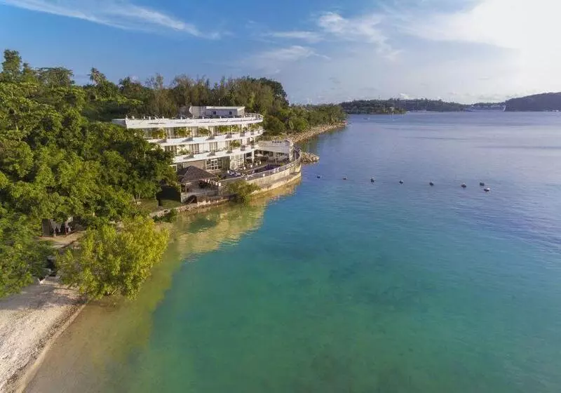 هتل Chantilly S On The Bay