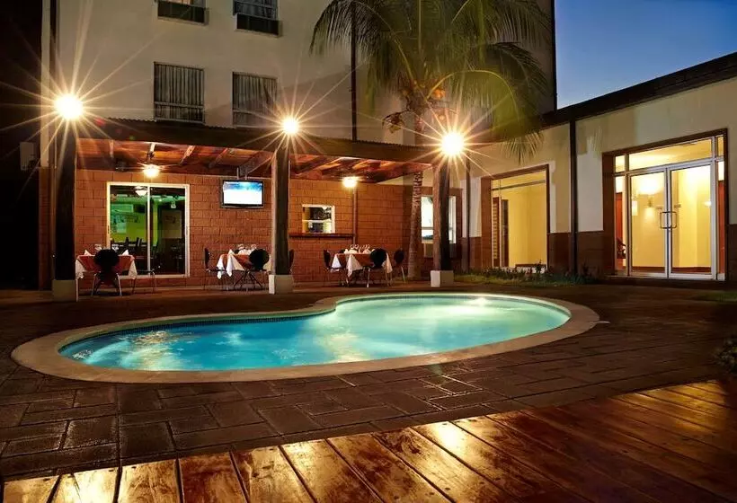 هتل Comfort Inn Real San Miguel