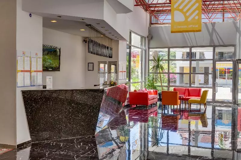 Fun & Sun Smart Voxx Resort