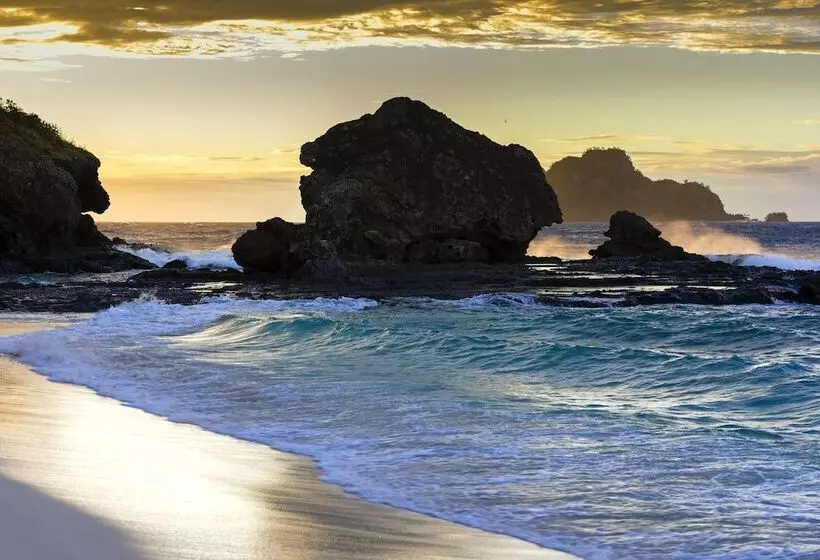 Hotel Matamanoa Island Resort