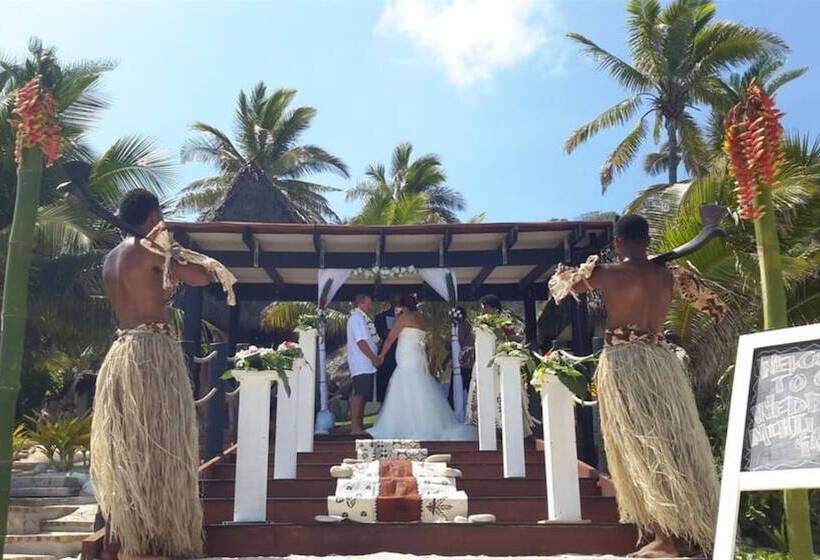 Hotel Matamanoa Island Resort