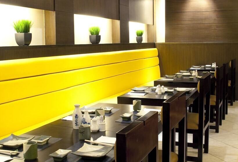 هتل New Orient Landmark