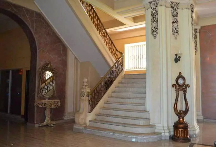 هتل New Washington