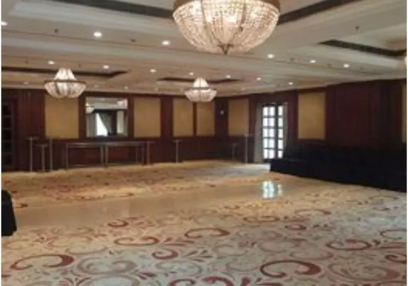 Radisson Hotel Varanasi