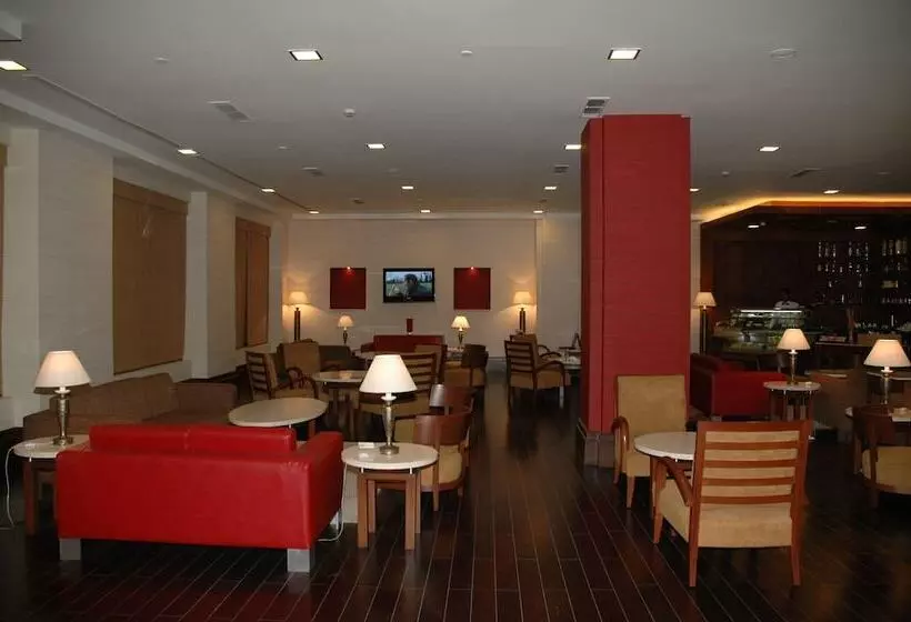 Radisson Hotel Varanasi