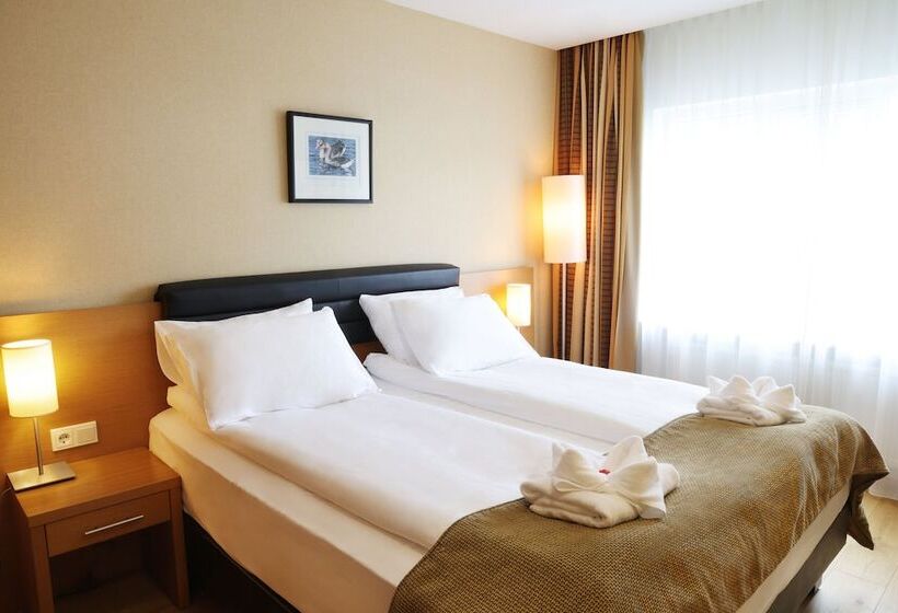 Отель Reykjavik Centrum