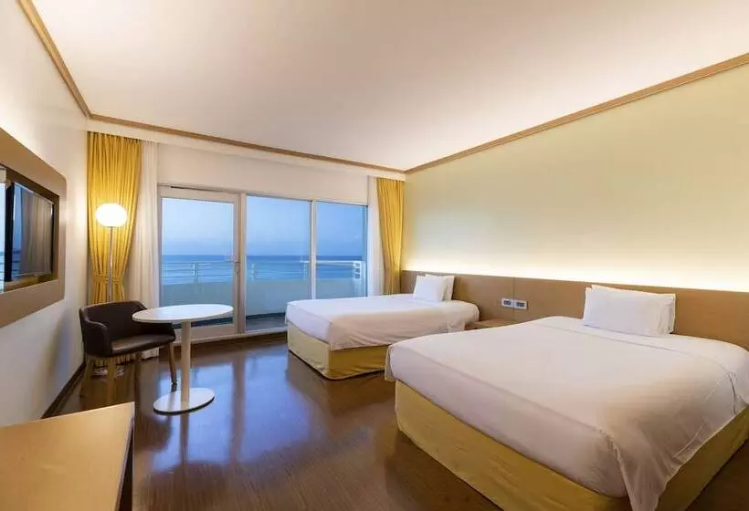 هتل Saipan World Resort