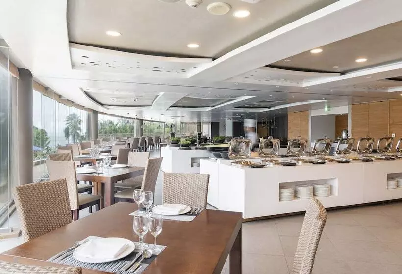 هتل Saipan World Resort