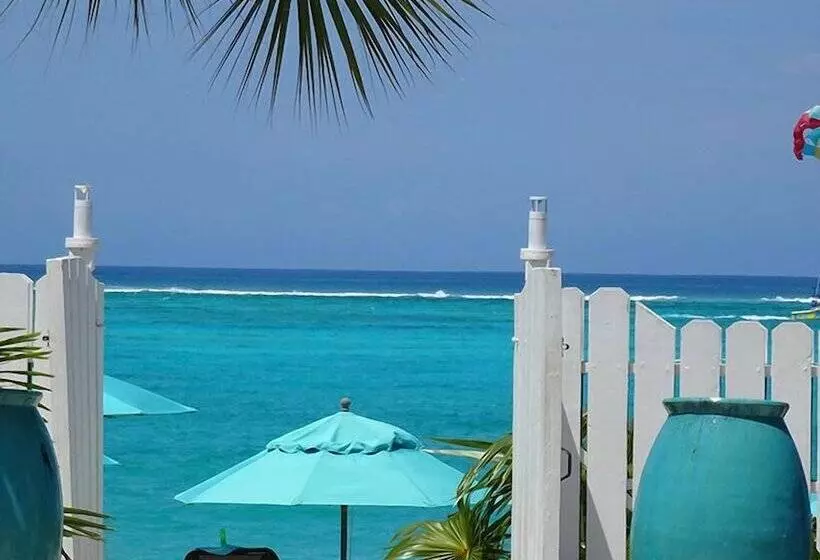 هتل Sibonne Beach