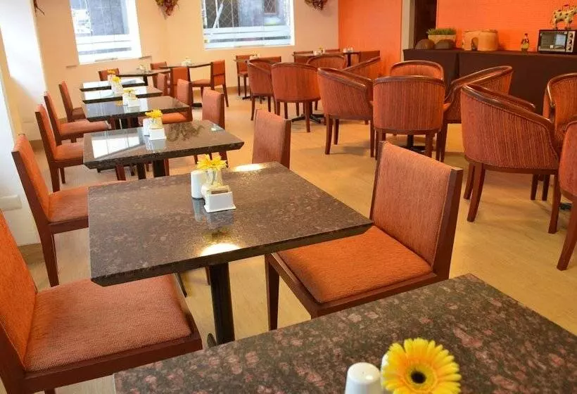 هتل Tierra Viva Puno Plaza