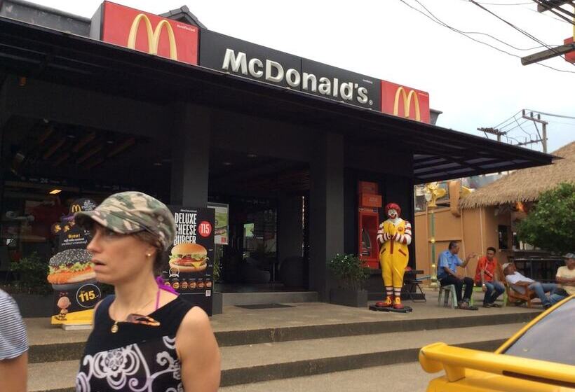 ホテル Baan Natcha