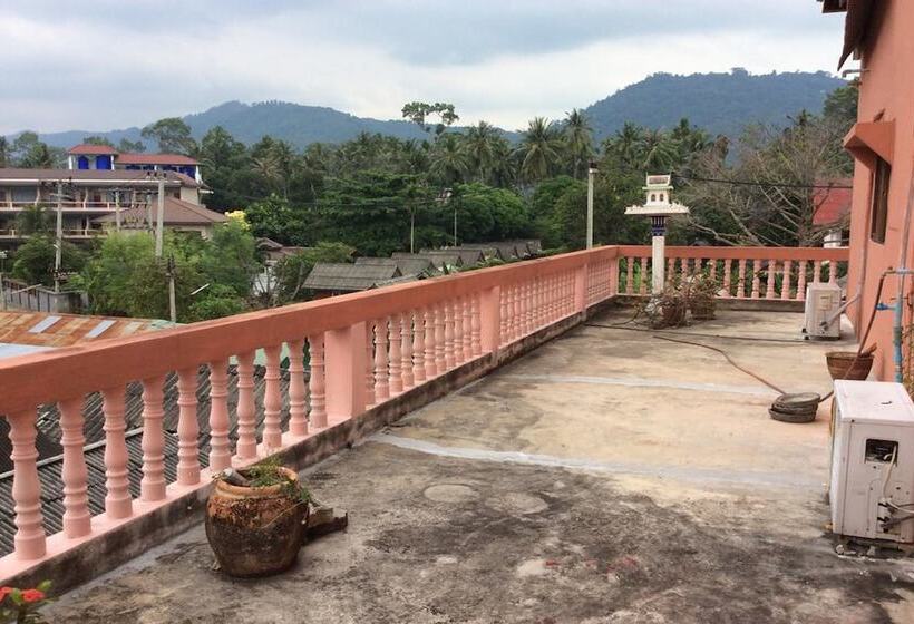 ホテル Baan Natcha