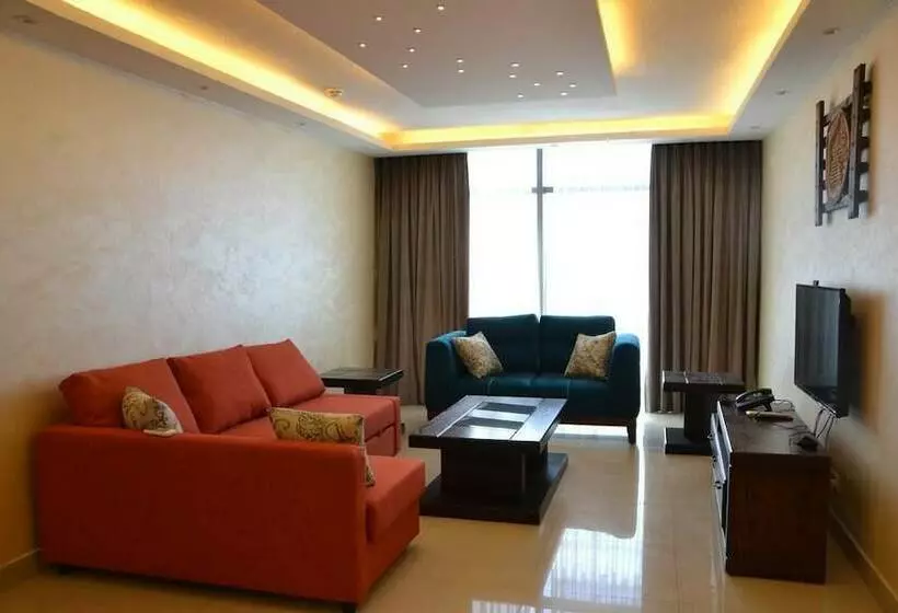 هتل Madina Suites
