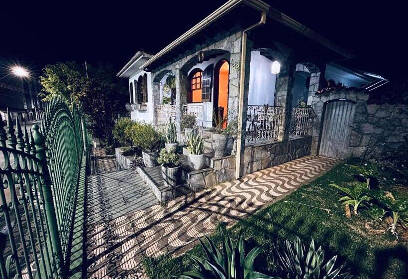 Herberge Naturaleza   Pousada & Centro Holístico