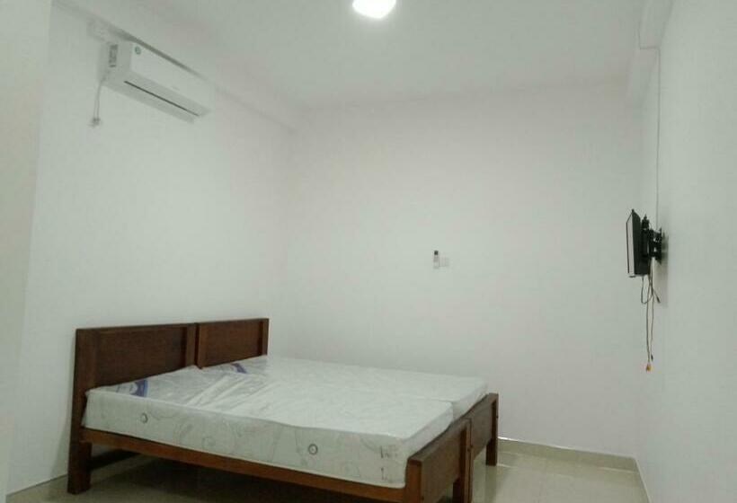 تختخواب و صبحانه Althi Home Stay