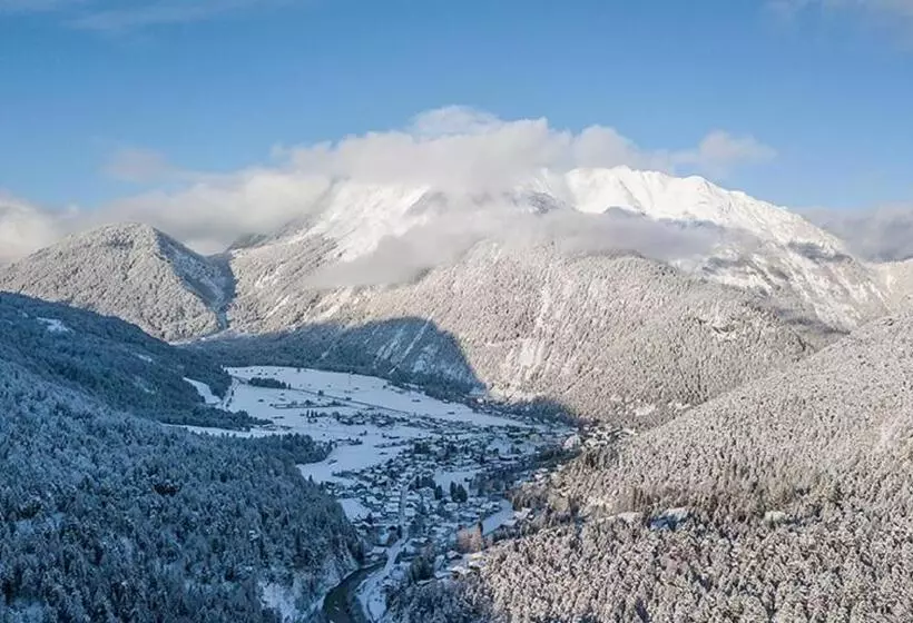 Aamiaismajoitus (B&B) Garni Isarlodge Wiesenhof