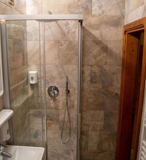 בית מלון כפרי Serena