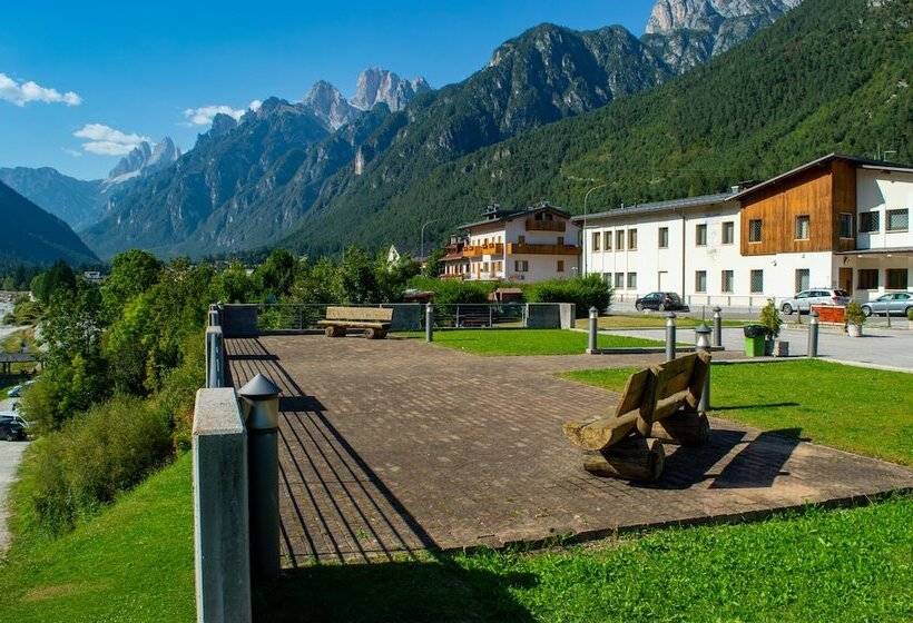 בית מלון כפרי Serena