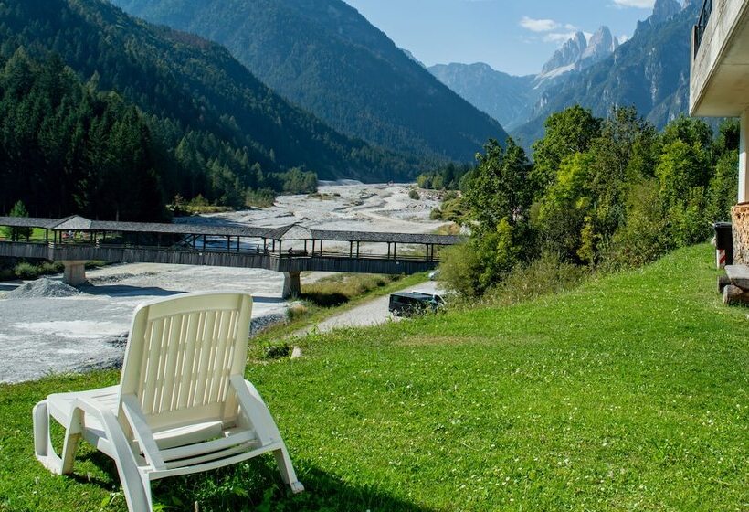 בית מלון כפרי Serena