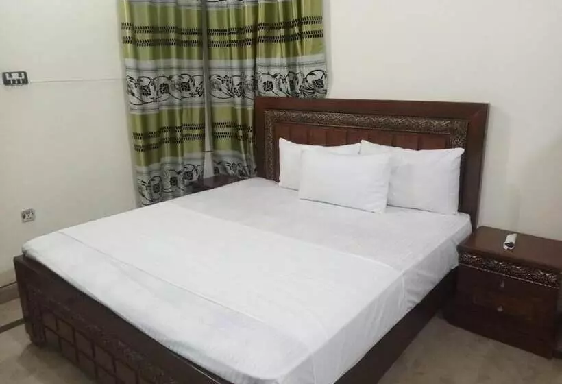 هتل Decent Lodge