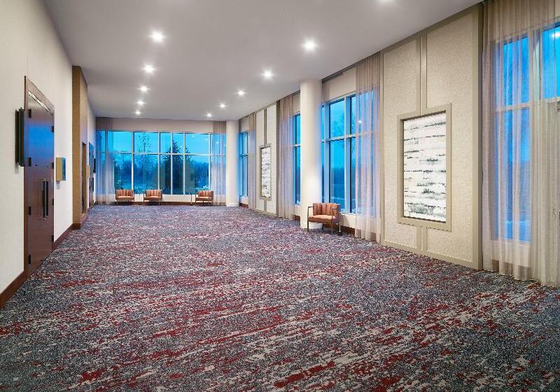 فندق Omni Viking Lakes