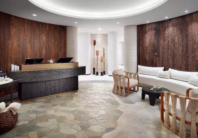 Hotelli Omni Viking Lakes