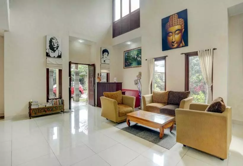 Hotelli Oyo 3835 Spice Paradise  And Restaurant