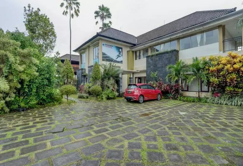 Hotelli Oyo 3835 Spice Paradise  And Restaurant