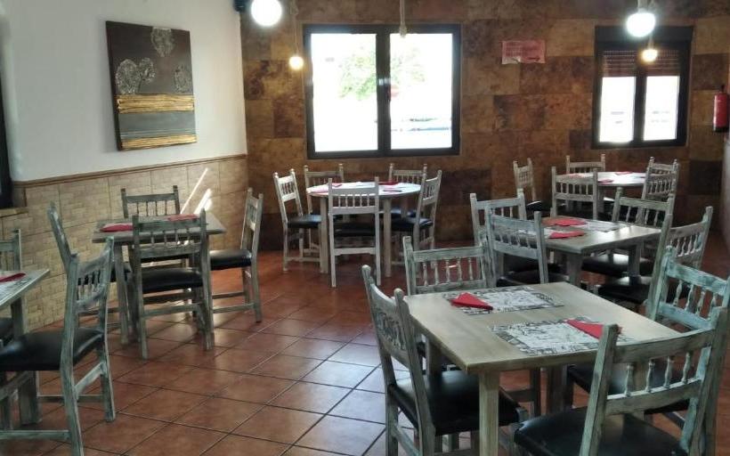 ホテル Restaurante La Barca