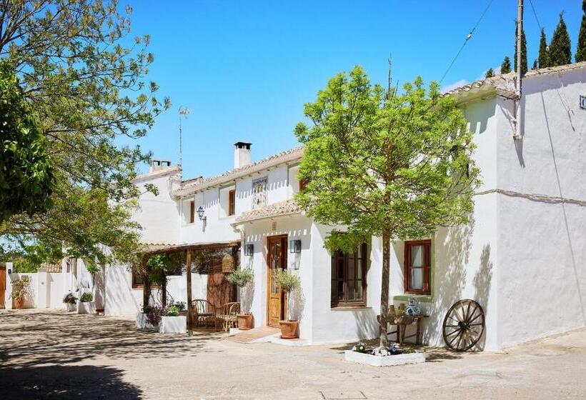 בית מלון כפרי Vilasira