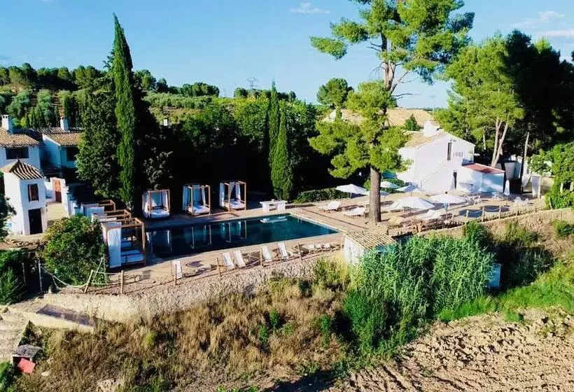 Maaseutuhotelli Vilasira