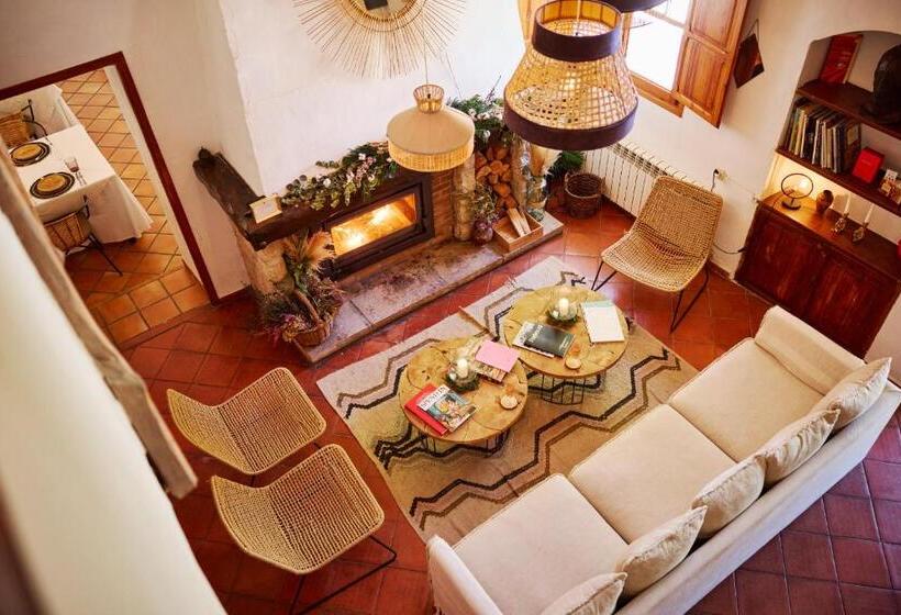 בית מלון כפרי Vilasira