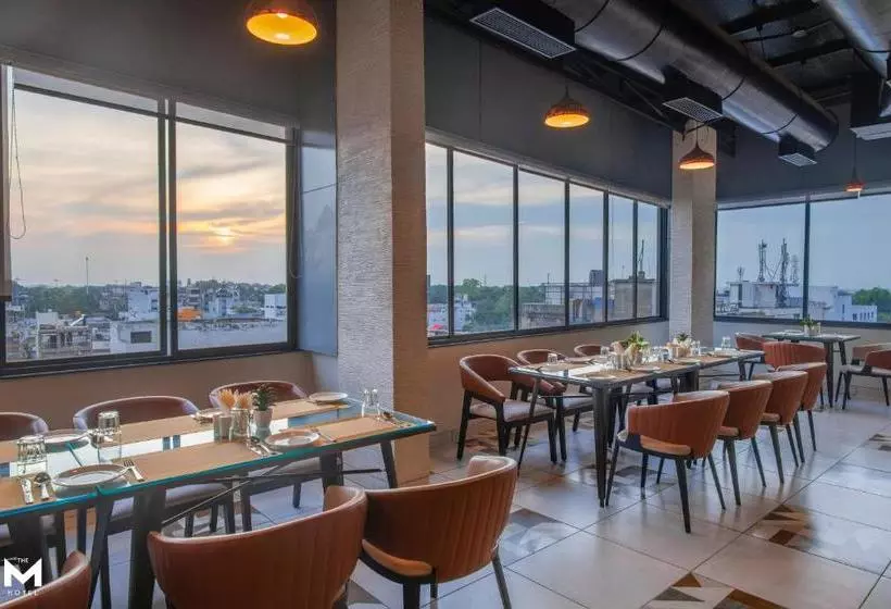 Hotelli The M