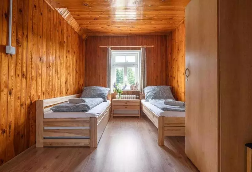 ペンション Lysečinská Bouda