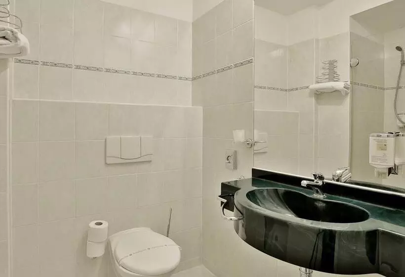 هتل Belvedere Wellness