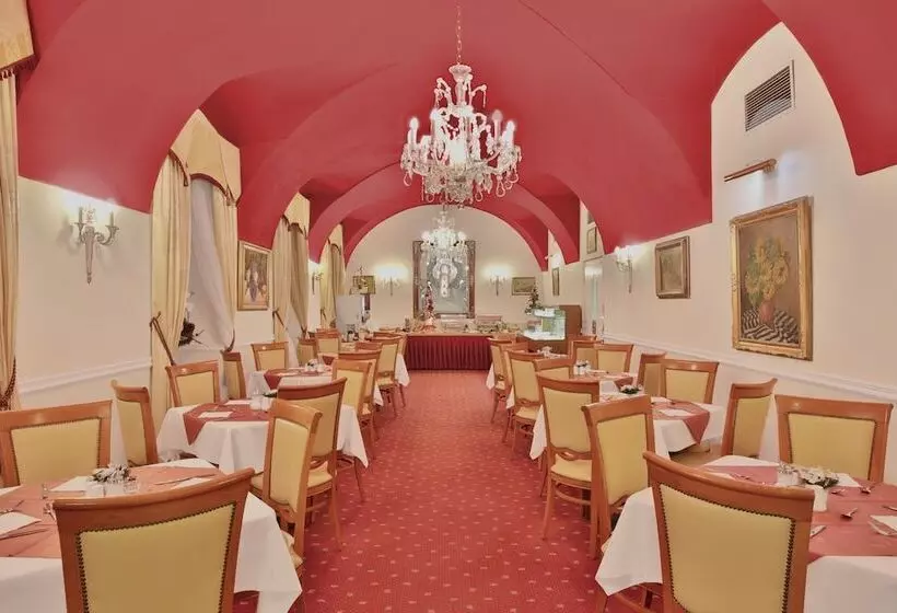 هتل Belvedere Wellness