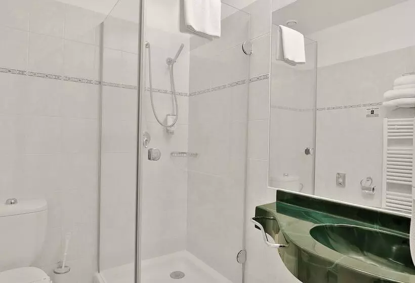 هتل Belvedere Wellness