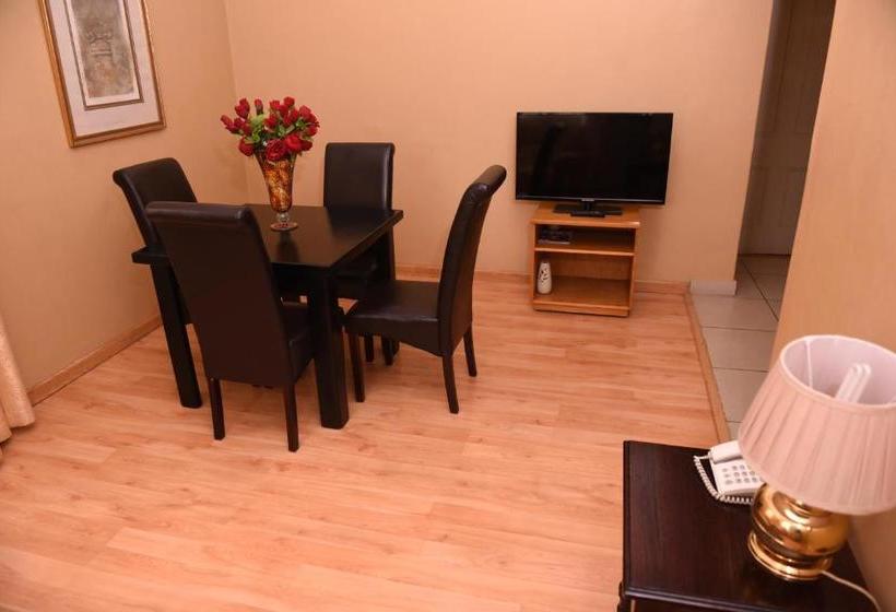 فندق Chancellors Court Guest House