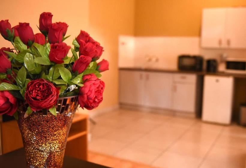 فندق Chancellors Court Guest House