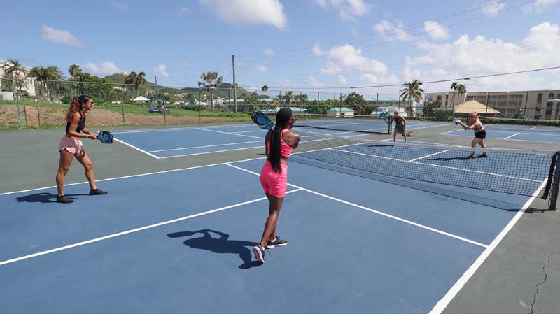 هتل Divi Carina Bay All Inclusive Beach Resort & Casino