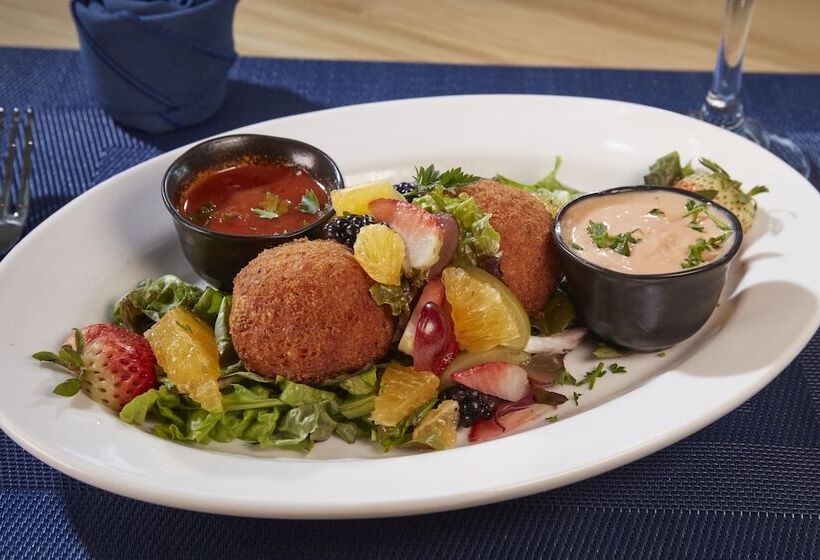 هتل Divi Carina Bay All Inclusive Beach Resort & Casino